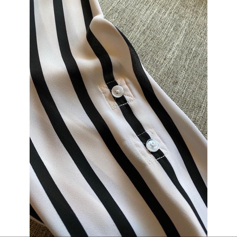 Express Black & White Button Down Blouse - Picture 7 of 10